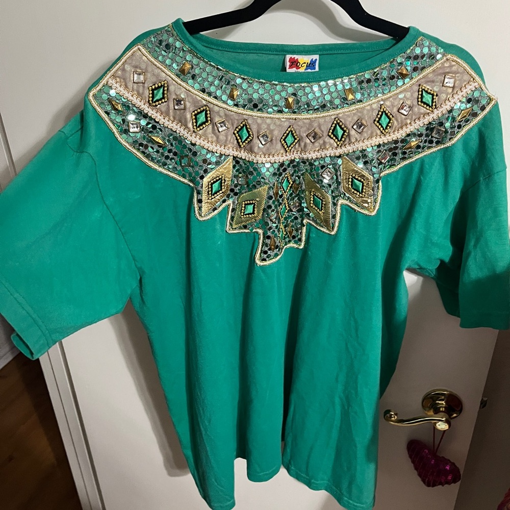 💜 One Size Vintage Focus Green Embellished Women's Top